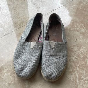 TOMS